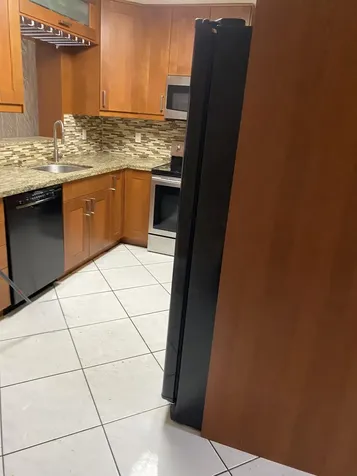 6600 Allen Street Hollywood FL 33024