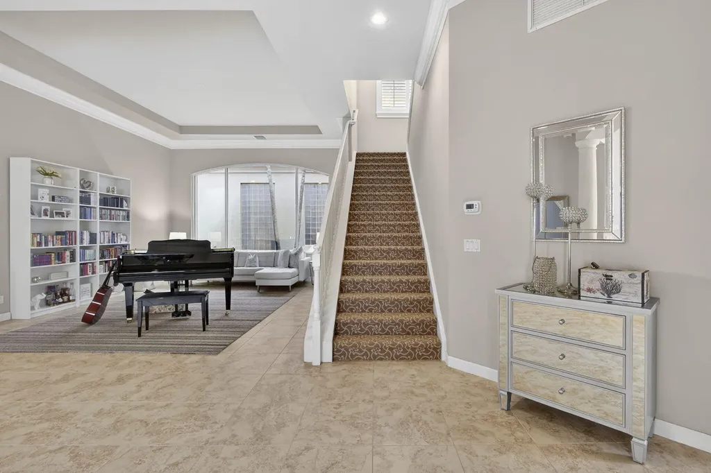142 Viera Drive Palm Beach Gardens FL 33418