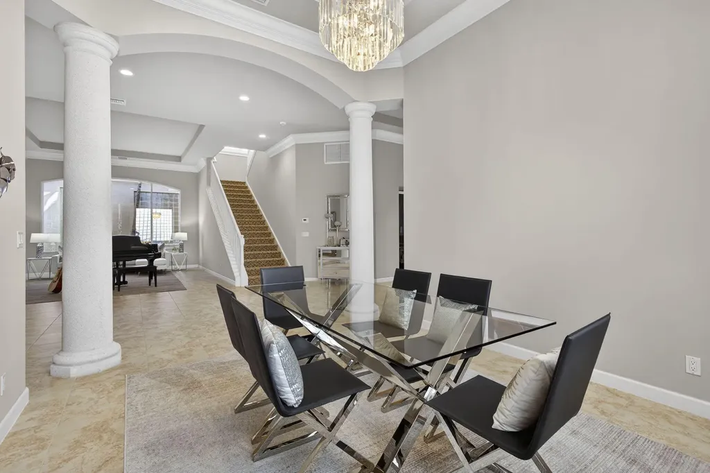 142 Viera Drive Palm Beach Gardens FL 33418
