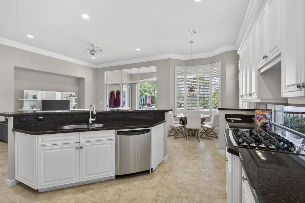 142 Viera Drive Palm Beach Gardens FL 33418