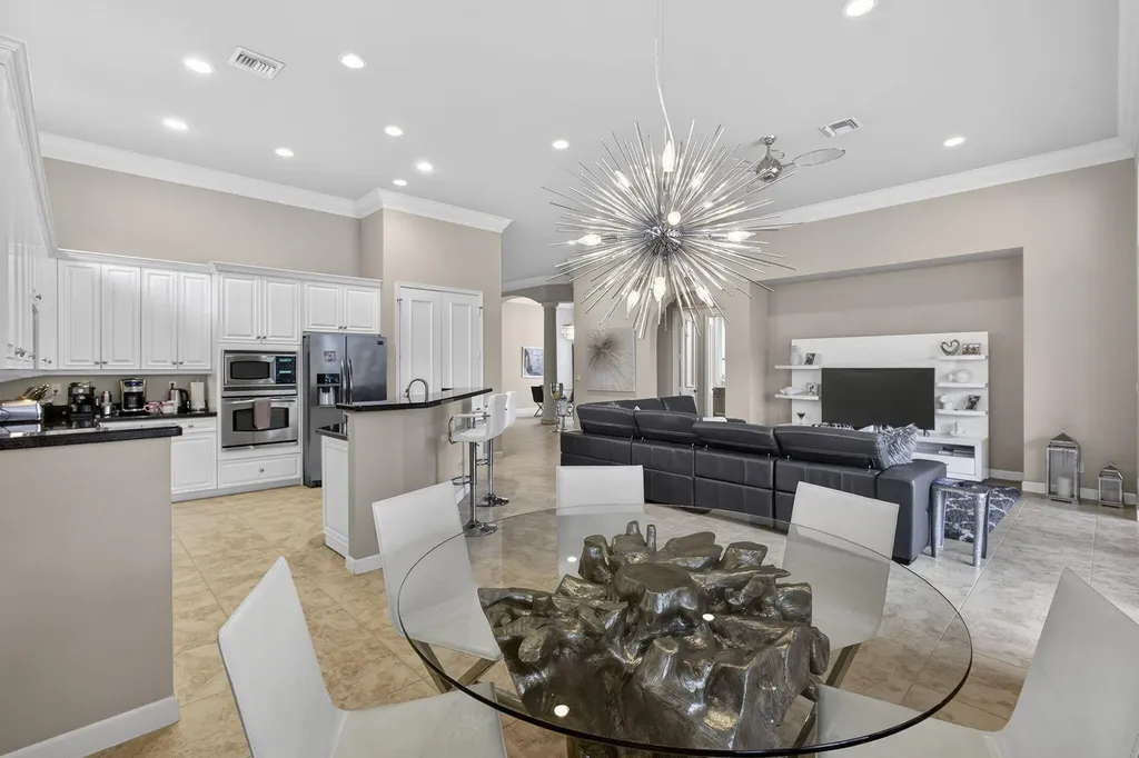 142 Viera Drive Palm Beach Gardens FL 33418