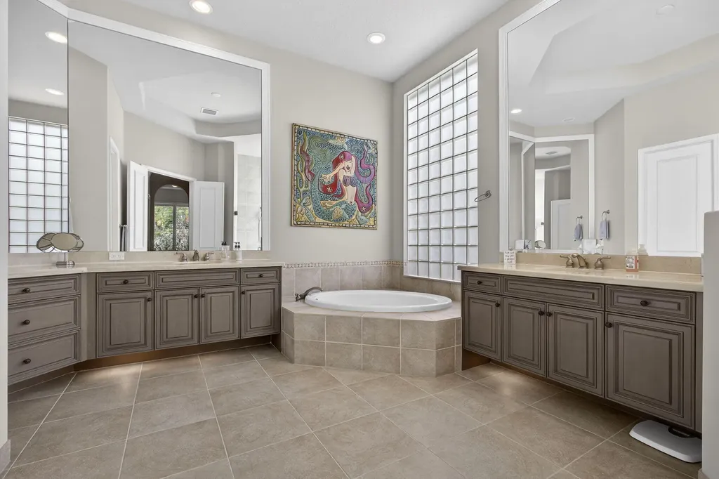 142 Viera Drive Palm Beach Gardens FL 33418