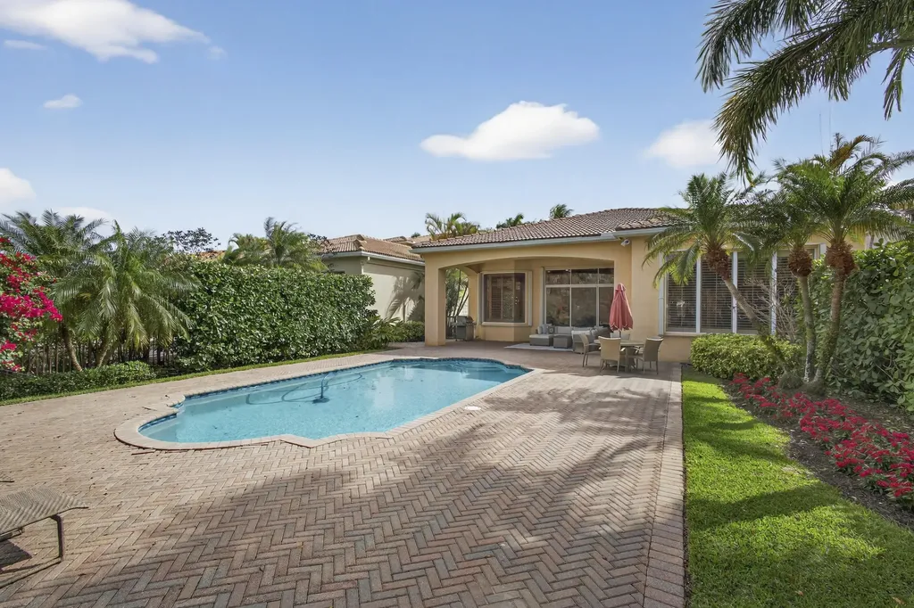 142 Viera Drive Palm Beach Gardens FL 33418