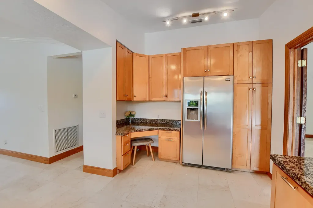 2334 Timbercreek Circle NW Boca Raton FL 33431