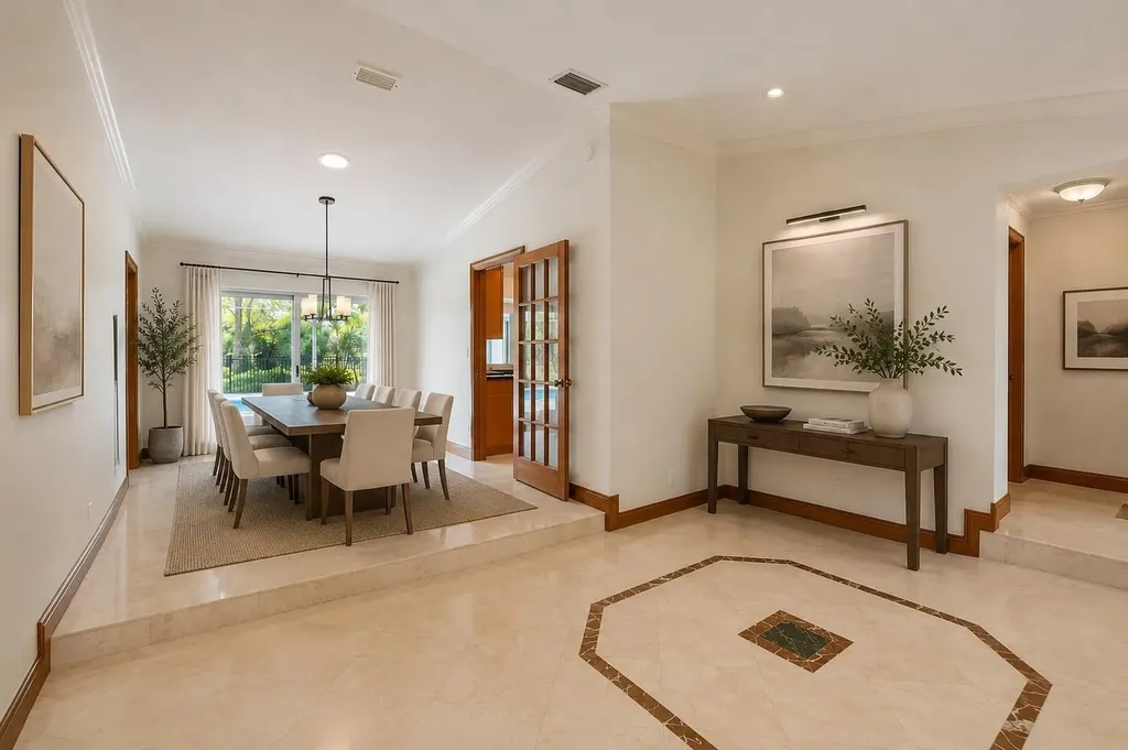 2334 Timbercreek Circle NW Boca Raton FL 33431
