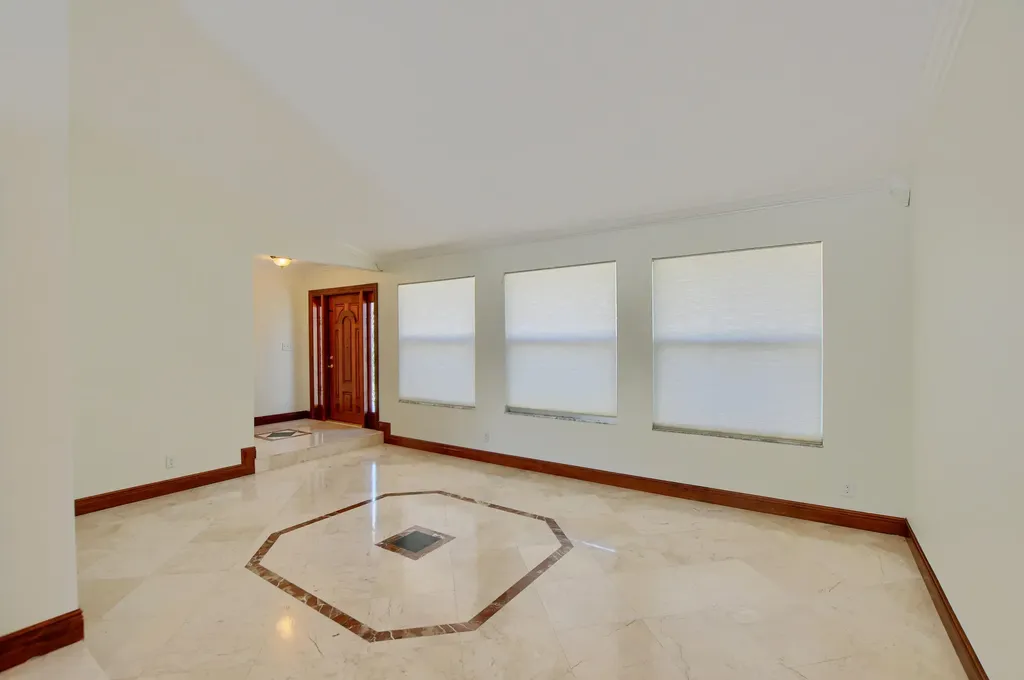 2334 Timbercreek Circle NW Boca Raton FL 33431