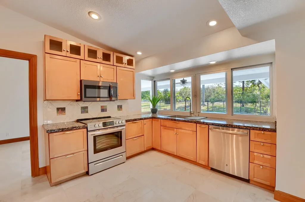 2334 Timbercreek Circle NW Boca Raton FL 33431