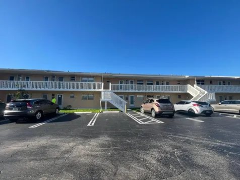 2191 NE 1st Court Boynton Beach FL 33435