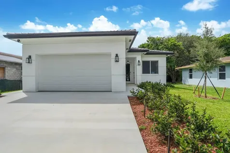 2962 NW 10th Court Fort Lauderdale FL 33311