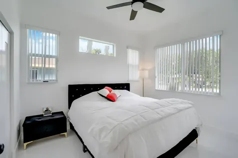 2962 NW 10th Court Fort Lauderdale FL 33311