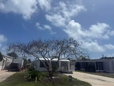 8479 SE Eagle Avenue Hobe Sound FL 33455