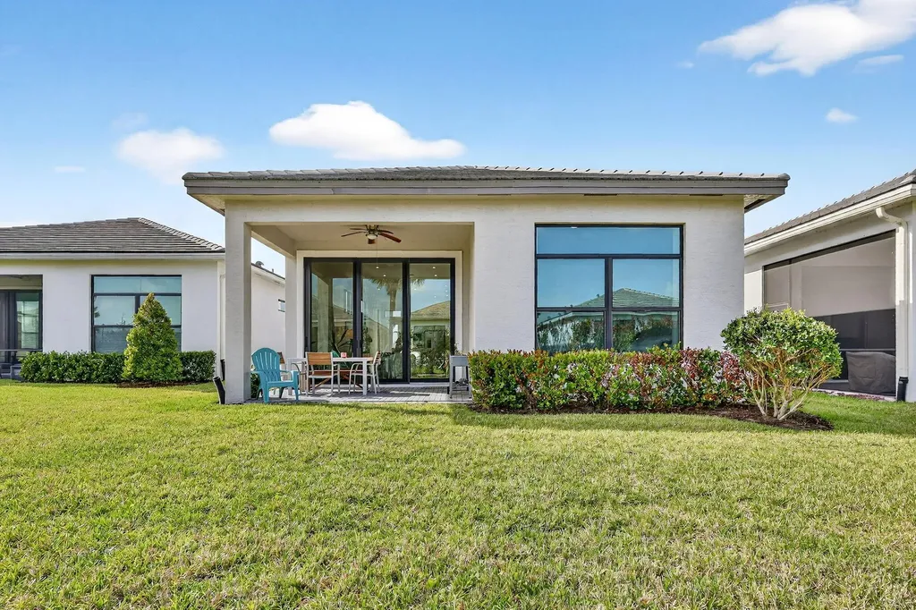 9043 SW Vetta Way Port St Lucie FL 34987