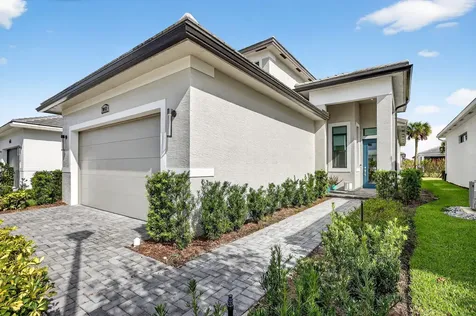 9043 SW Vetta Way Port St Lucie FL 34987