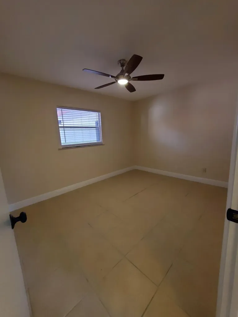313 SW 1st Court SW Pompano Beach FL 33060