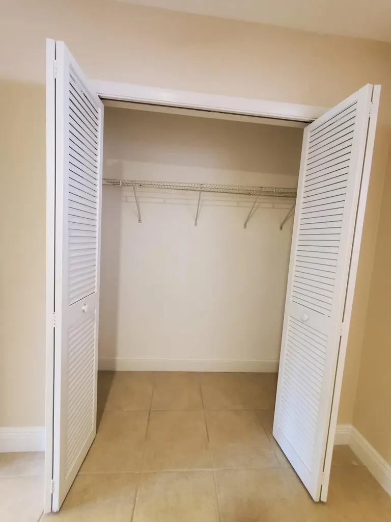 313 SW 1st Court SW Pompano Beach FL 33060