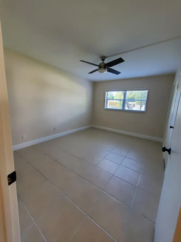 313 SW 1st Court SW Pompano Beach FL 33060