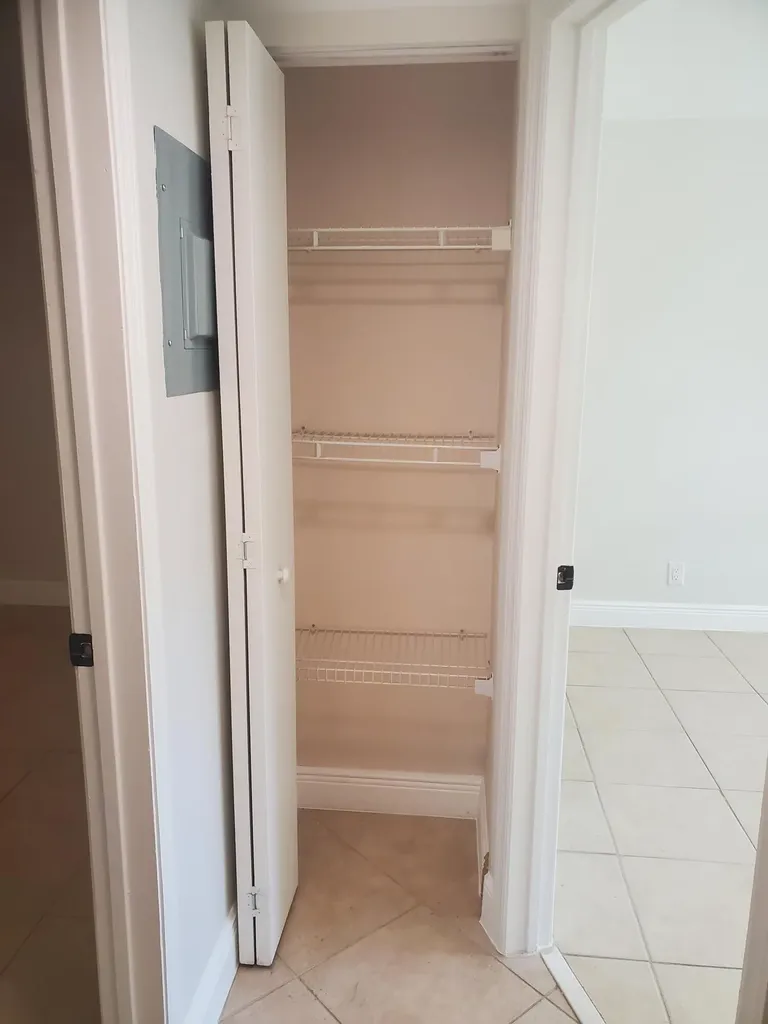 313 SW 1st Court SW Pompano Beach FL 33060