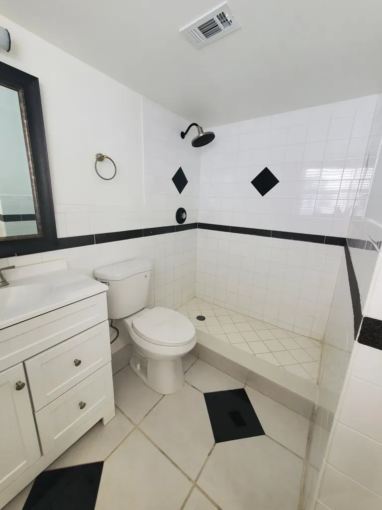 313 SW 1st Court SW Pompano Beach FL 33060