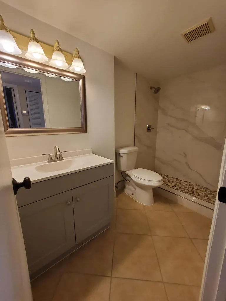 313 SW 1st Court SW Pompano Beach FL 33060