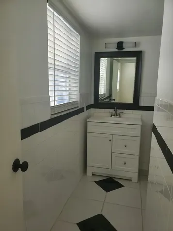 313 SW 1st Court SW Pompano Beach FL 33060