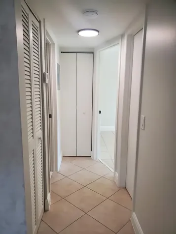 313 SW 1st Court SW Pompano Beach FL 33060