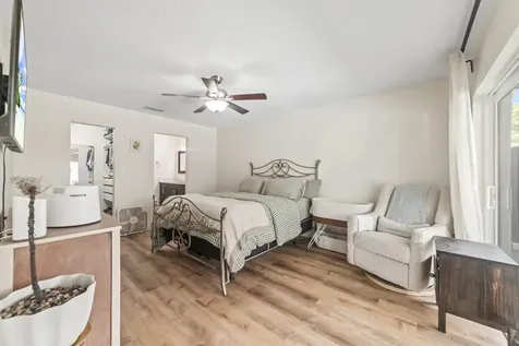 9651 SW 9th Court Pembroke Pines FL 33025