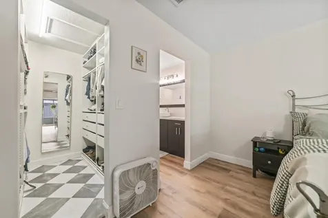 9651 SW 9th Court Pembroke Pines FL 33025