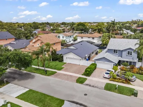 9651 SW 9th Court Pembroke Pines FL 33025
