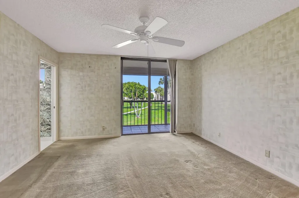 5340 Las Verdes Circle Delray Beach FL 33484