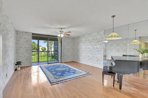 5340 Las Verdes Circle Delray Beach FL 33484