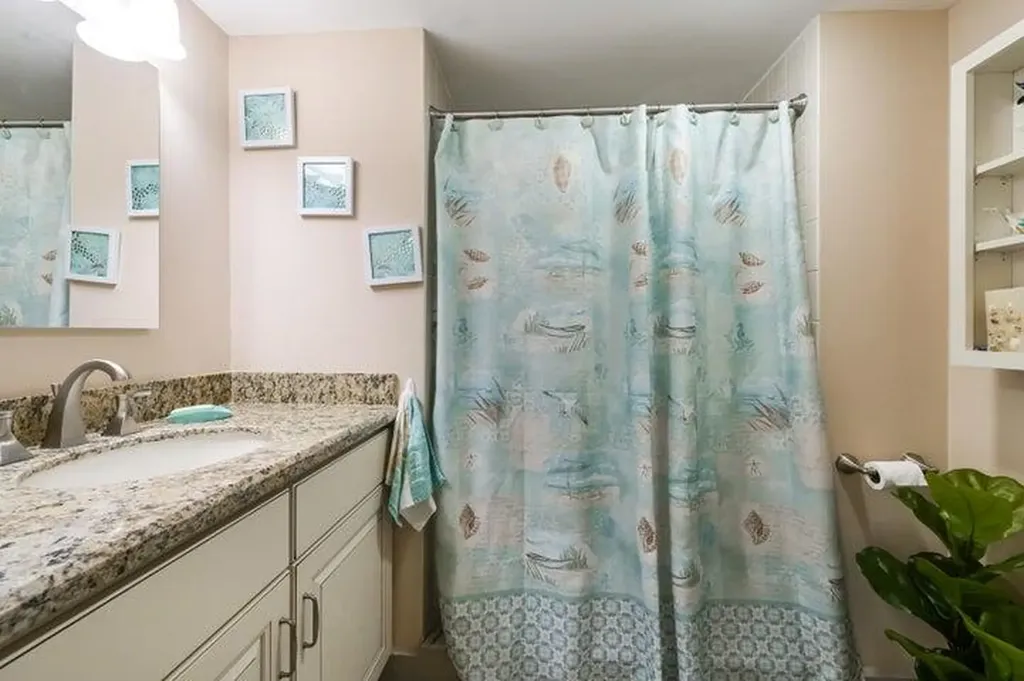 5340 NW 2nd Avenue NW Boca Raton FL 33487