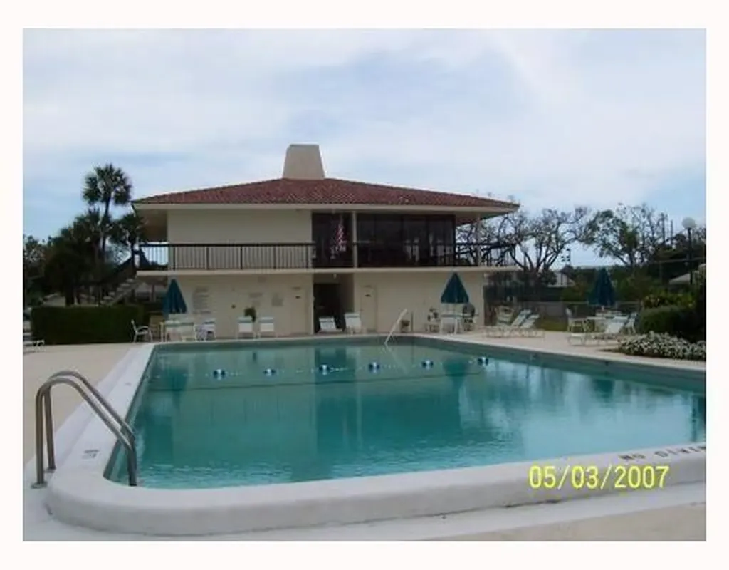 5340 NW 2nd Avenue NW Boca Raton FL 33487