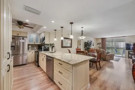 5340 NW 2nd Avenue NW Boca Raton FL 33487