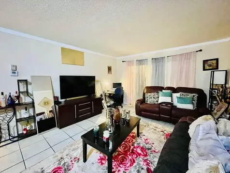 5051 W Oakland Park Boulevard W Lauderdale Lakes FL 33313