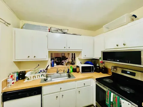 5051 W Oakland Park Boulevard W Lauderdale Lakes FL 33313