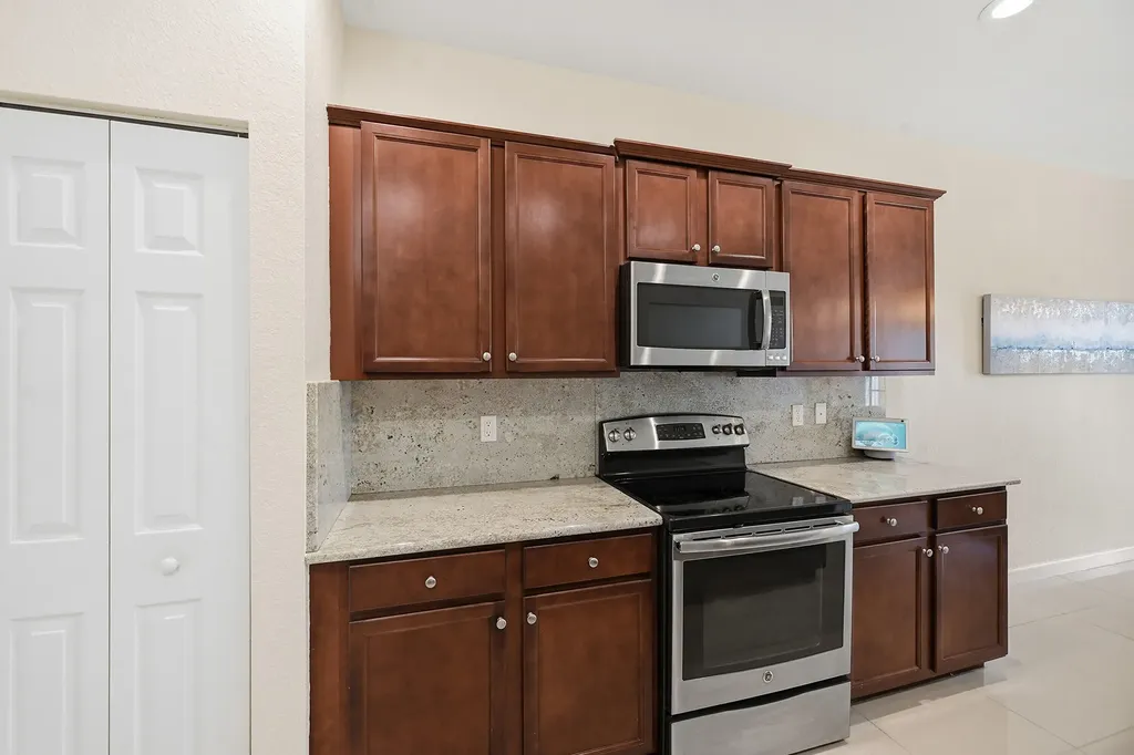 10415 Wellington Parc Drive Wellington FL 33449