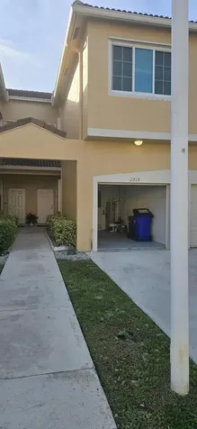 2919 Crestwood Terrace Margate FL 33063