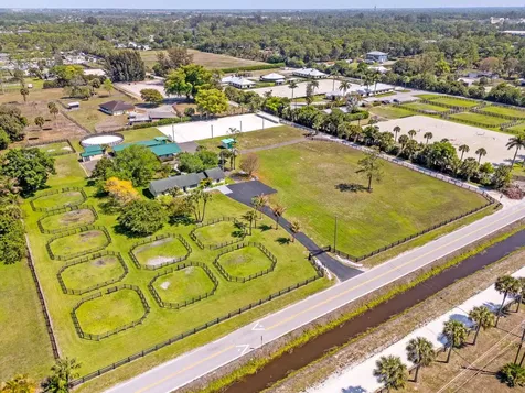 1230 F Road Loxahatchee Groves FL 33470