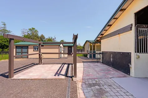 1230 F Road Loxahatchee Groves FL 33470
