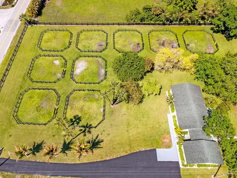 1230 F Road Loxahatchee Groves FL 33470
