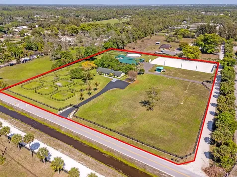 1230 F Road Loxahatchee Groves FL 33470