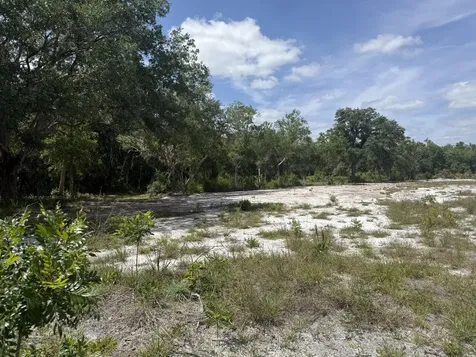 18121 NW 256th Street Okeechobee FL 34972