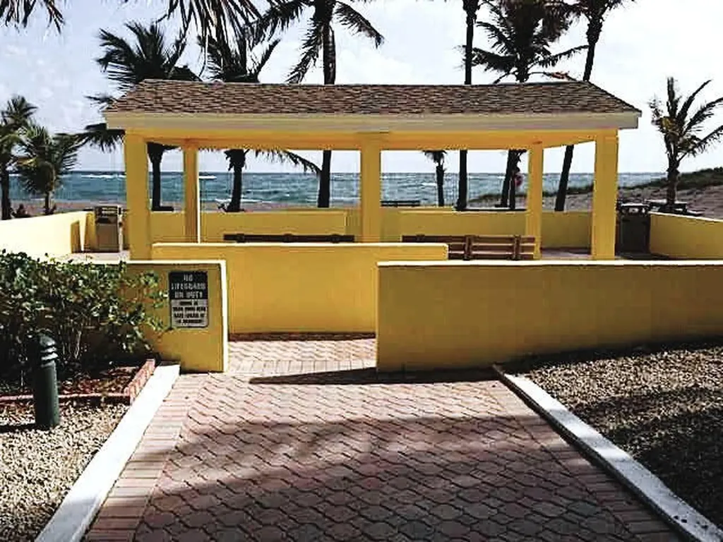 2020 Terra Mar Drive Pompano Beach FL 33062