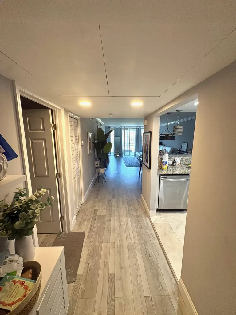 605 Oaks Drive Pompano Beach FL 33069