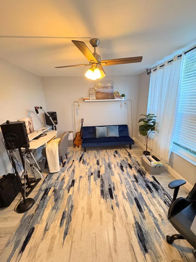 605 Oaks Drive Pompano Beach FL 33069