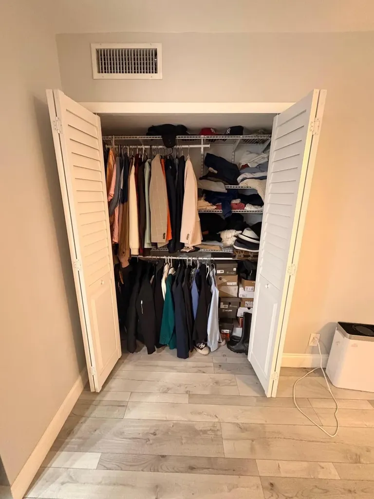 605 Oaks Drive Pompano Beach FL 33069