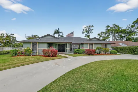1074 Northumberland Court Wellington FL 33414