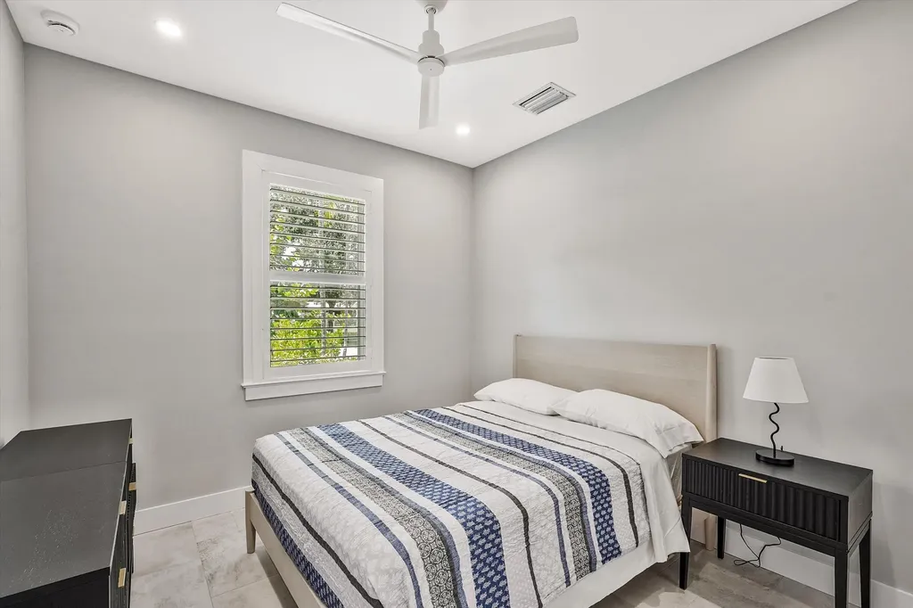 425 Hugh Street Jupiter FL 33458