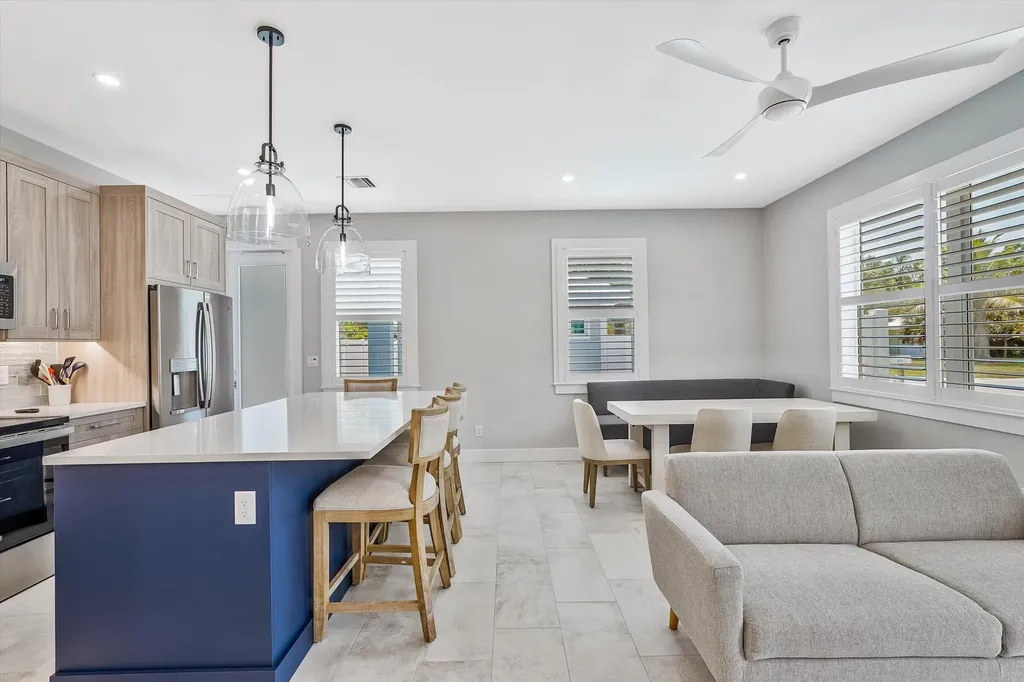 425 Hugh Street Jupiter FL 33458