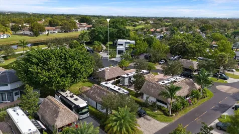 204 N Cortez Drive Margate FL 33068